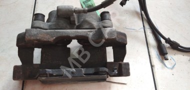 Суппорт передний левый MERCEDES-BENZ GLE-класс Coupe C292 (2015 - 2019) — Разборка Мерседес