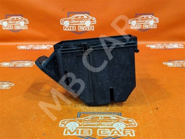 Корпус блока предохранителей MERCEDES-BENZ S-класс W220 рестайлинг (2002 - 2005) — Разборка Мерседес