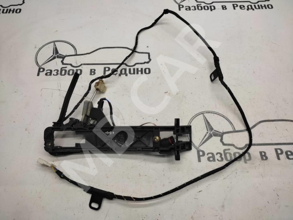 Ответная часть замка двери MERCEDES-BENZ S-класс W220 рестайлинг (2002 - 2005) фото 1 — Разборка Мерседес