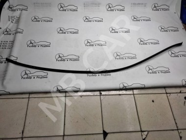 Молдинг крыши MERCEDES-BENZ C-класс W204/S204 (2006 - 2011) — Разборка Мерседес