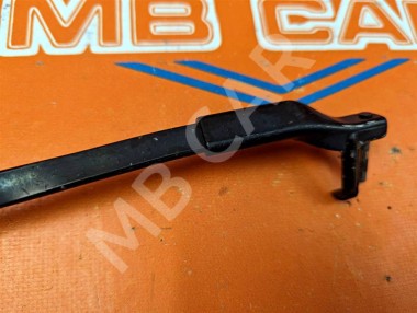 Поводок дворников MERCEDES-BENZ C-класс W204/S204/С204 рестайлинг (2011 - 2015) — Разборка Мерседес
