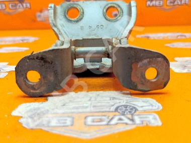 Петля двери MERCEDES-BENZ M-класс W163 рестайлинг (2001 - 2005) &mdash; Разборка Мерседес