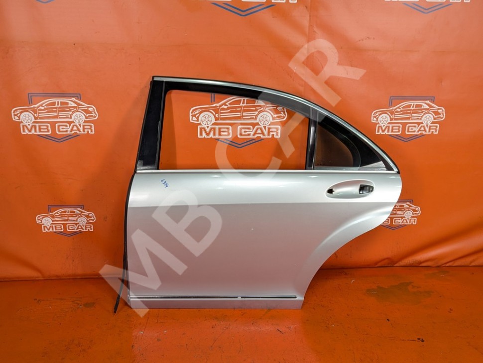 Дверь задняя левая MERCEDES-BENZ S-класс W221 рестайлинг (2009 - 2013) фото 1 &mdash; Разборка Мерседес