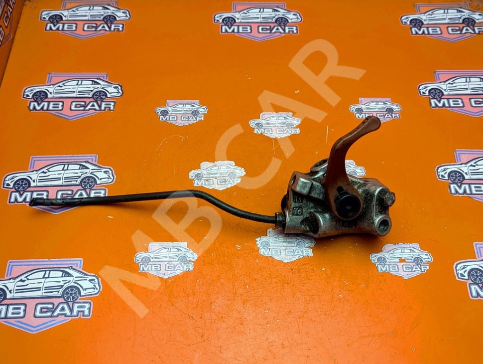 Клапан MERCEDES-BENZ E-класс W124/S124/C124/A124 (1984 - 1997) фото 1 &mdash; Разборка Мерседес