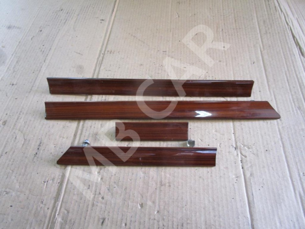 Молдинг торпеды MERCEDES-BENZ W124 W124/S124/C124/A124 (1984 - 1993) фото 1 — Разборка Мерседес