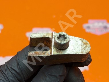 Кронштейн крепления форсунок MERCEDES-BENZ S-класс W220 (1998 - 2005) &mdash; Разборка Мерседес