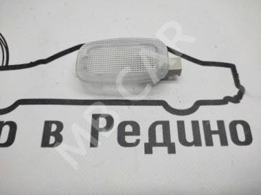 Плафон подсветки MERCEDES-BENZ GLS-класс X166 (2015 - 2019) — Разборка Мерседес