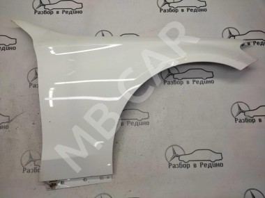 Крыло переднее правое MERCEDES-BENZ C-класс W205/S205/C205/A205 (2014 - 2018) — Разборка Мерседес