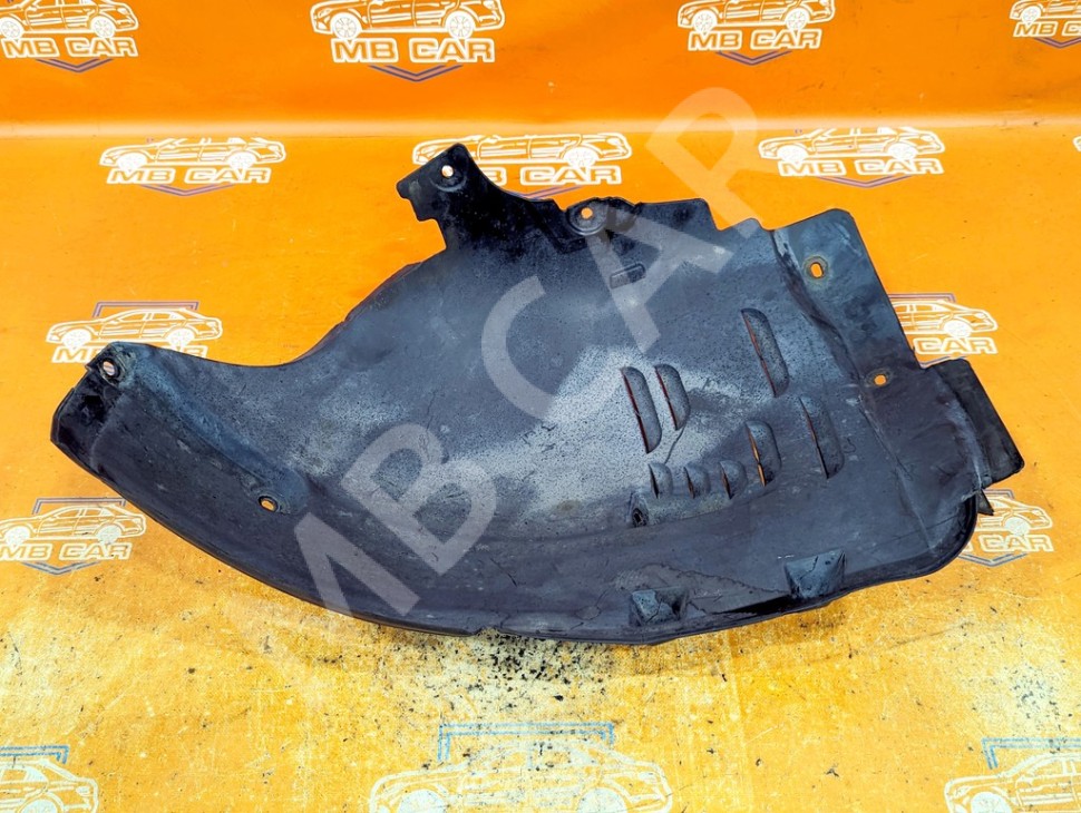Подкрылок передний левый, передняя часть MERCEDES-BENZ E-класс AMG W211/S211 (2002 - 2006) фото 1 — Разборка Мерседес
