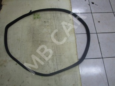 Уплотнитель дверного проема ( на кузове ) MERCEDES-BENZ CLS-класс C218/X218 рестайлинг (2014 - 2017) — Разборка Мерседес