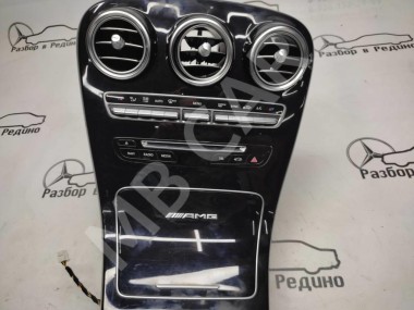 Накладка консоли (борода) MERCEDES-BENZ C-класс AMG W205/S205/C205/A205 (2014 - 2018) — Разборка Мерседес