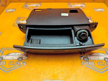 Пепельница MERCEDES-BENZ S-класс W220 рестайлинг (2002 - 2005) S 320 CDI 3.2 AT (204 л.с.) &mdash; Разборка Мерседес