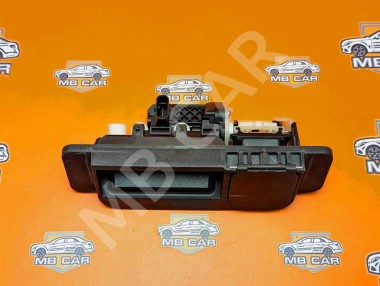 Ручка открытия багажника MERCEDES-BENZ C-класс AMG W205/S205/C205/A205 (2014 - 2018) — Разборка Мерседес