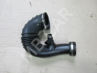 Патрубок воздушный MERCEDES-BENZ C-класс W203/S203/CL203 (2000 - 2004) — Разборка Мерседес