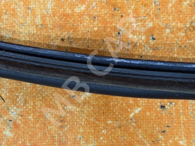 Уплотнитель крышки багажника MERCEDES-BENZ E-класс W211/S211 (2002 - 2006) &mdash; Разборка Мерседес