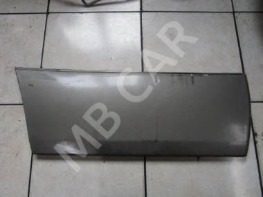 Молдинг двери MERCEDES-BENZ E-класс W124/S124/C124/A124 (1984 - 1997) — Разборка Мерседес