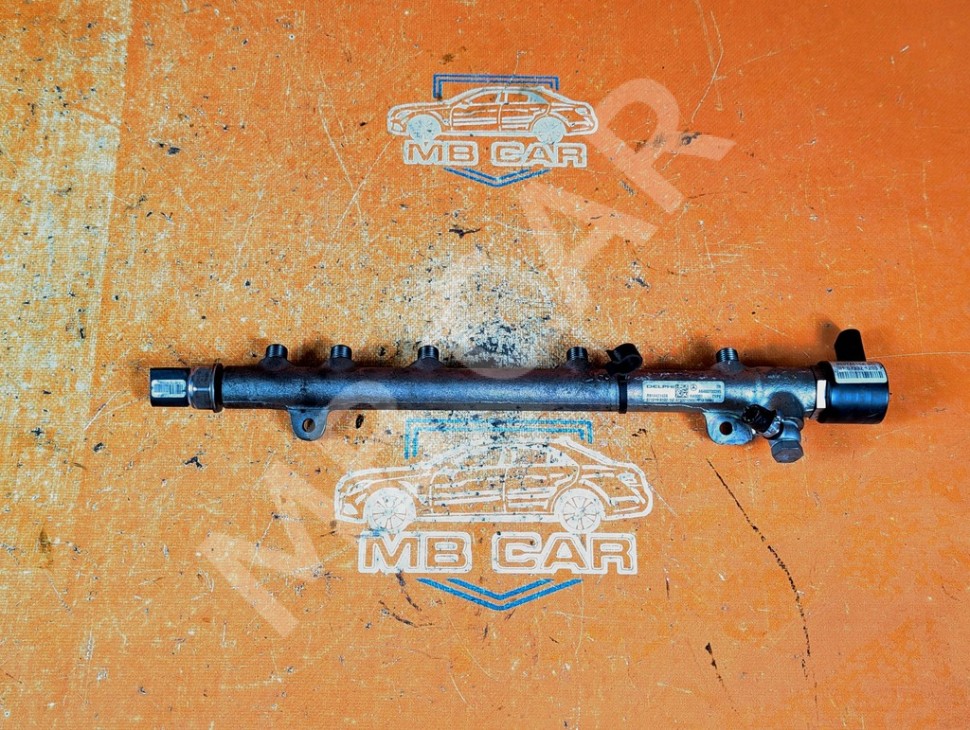 Рампа топливная MERCEDES-BENZ C-класс W204/S204 (2006 - 2011) фото 1 &mdash; Разборка Мерседес