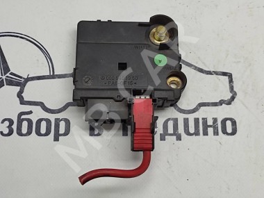 Блок предохранителей MERCEDES-BENZ S-класс W220 (1998 - 2005) — Разборка Мерседес