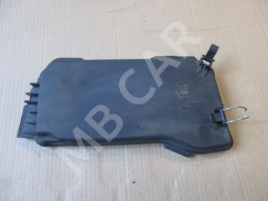 Крышка блока предохранителей MERCEDES-BENZ C-класс W204/S204 (2006 - 2011) — Разборка Мерседес