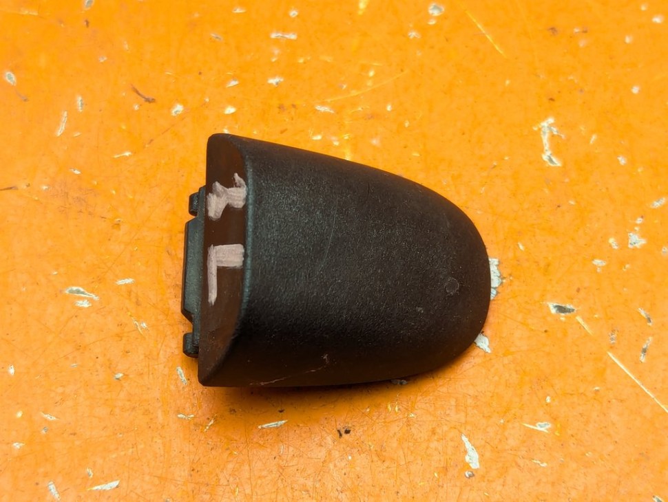 Крышка ручки двери MERCEDES-BENZ A-класс W168 рестайлинг (2001 - 2004) A 170 1.7 AT (95 л.с.) фото 1 &mdash; Разборка Мерседес