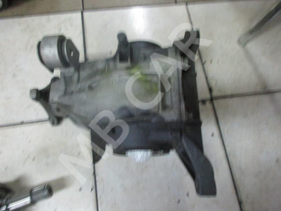 Редуктор задний MERCEDES-BENZ C-класс W205/S205/C205/A205 (2014 - 2018) фото 1 — Разборка Мерседес