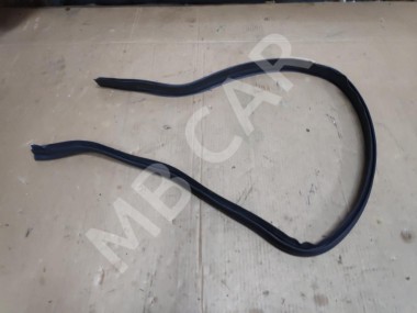 Уплотнитель моторного отсека MERCEDES-BENZ E-класс W124/S124/C124/A124 (1984 - 1997) — Разборка Мерседес