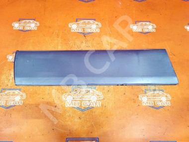 Молдинг двери MERCEDES-BENZ E-класс W124/S124/C124/A124 (1984 - 1997) — Разборка Мерседес