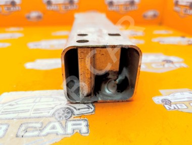 Кронштейн крепления бампера MERCEDES-BENZ C-класс W205/S205/C205/A205 (2014 - 2018) — Разборка Мерседес