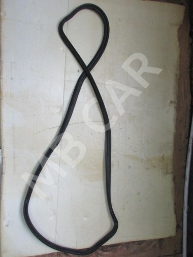 Уплотнитель крышки багажника MERCEDES-BENZ C-класс W204/S204 (2006 - 2011) — Разборка Мерседес