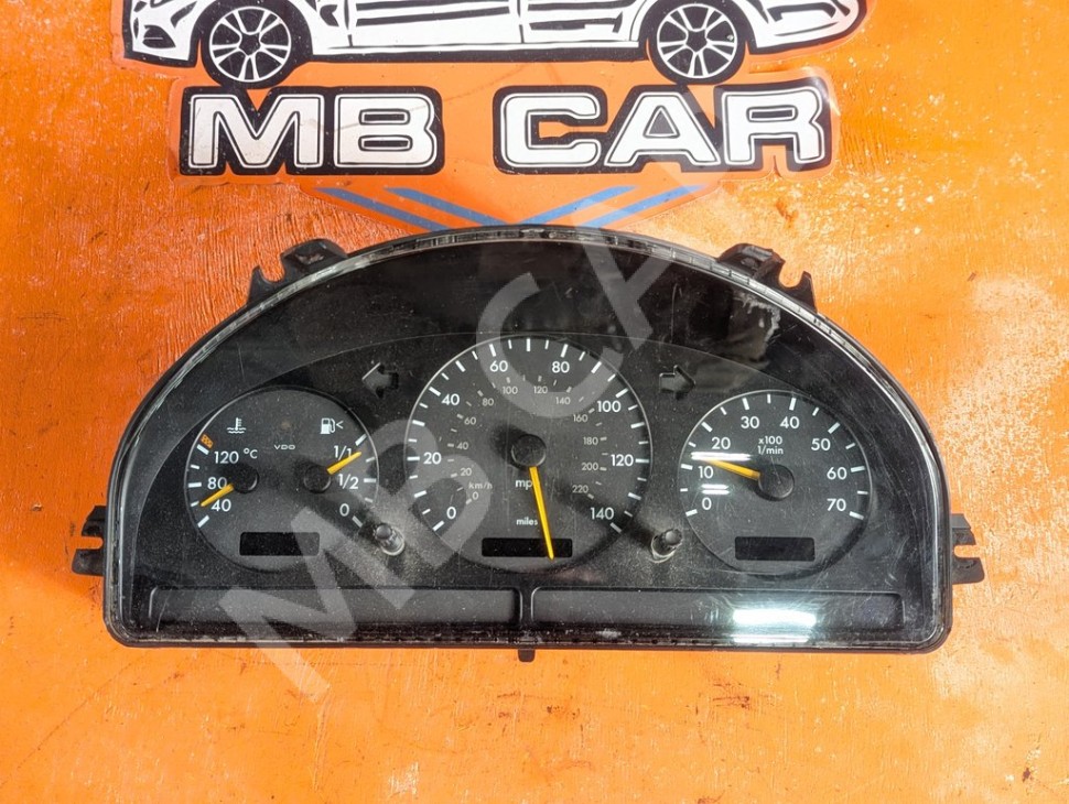 Щиток приборов MERCEDES-BENZ M-класс W163 (1997 - 2001) фото 1 &mdash; Разборка Мерседес