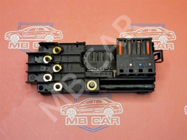 Блок предохранителей MERCEDES-BENZ GL-класс X164 рестайлинг (2009 - 2012) — Разборка Мерседес