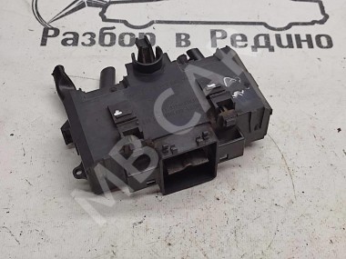 Блок предохранителей MERCEDES-BENZ C-класс W203/S203/CL203 (2000 - 2004) — Разборка Мерседес