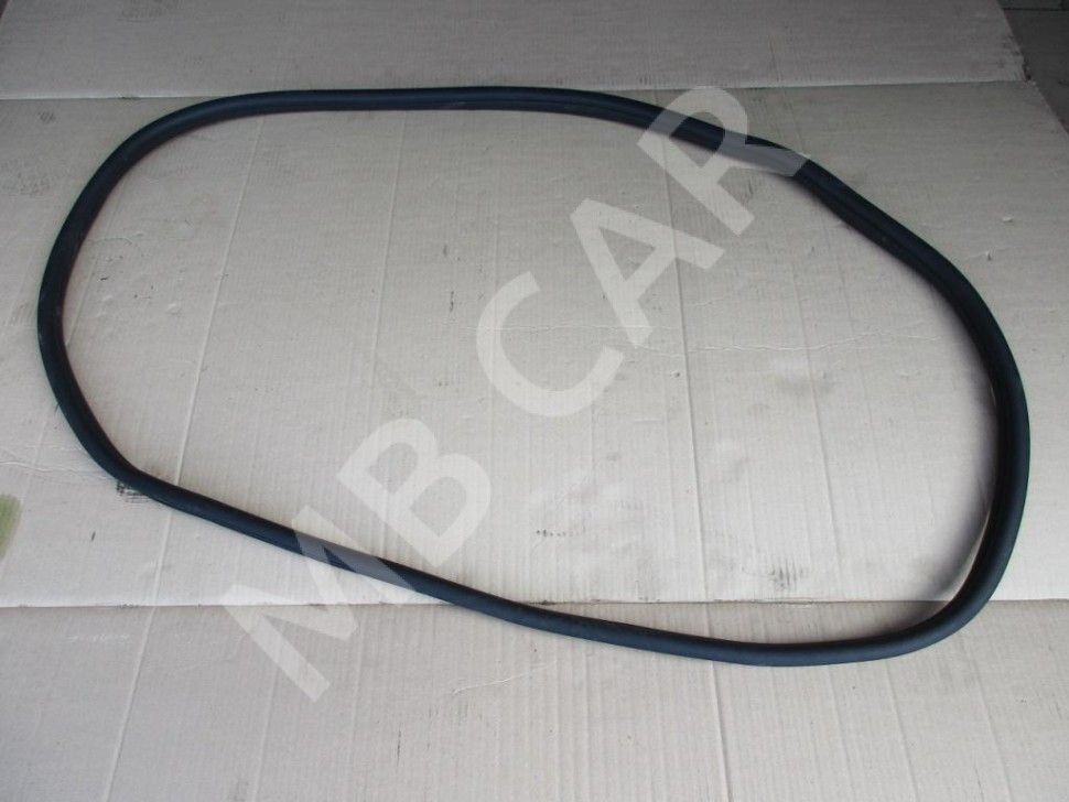 Уплотнитель дверного проема ( на кузове ) MERCEDES-BENZ GLC-класс Coupe C253 (2016 - 2019) фото 1 — Разборка Мерседес