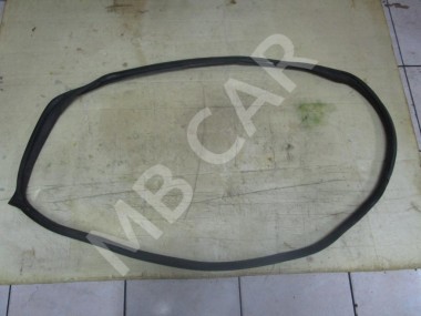 Уплотнитель дверного проема ( на кузове ) MERCEDES-BENZ CLS-класс C218/X218 рестайлинг (2014 - 2017) — Разборка Мерседес