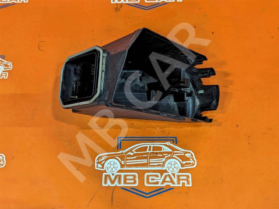 Корпус блока предохранителей MERCEDES-BENZ S-класс W220 рестайлинг (2002 - 2005) фото 1 — Разборка Мерседес