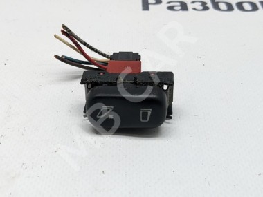 Кнопка регулировки зеркал MERCEDES-BENZ M-класс W163 (1997 - 2001) — Разборка Мерседес