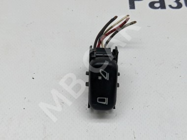Кнопка регулировки зеркал MERCEDES-BENZ M-класс W163 (1997 - 2001) — Разборка Мерседес