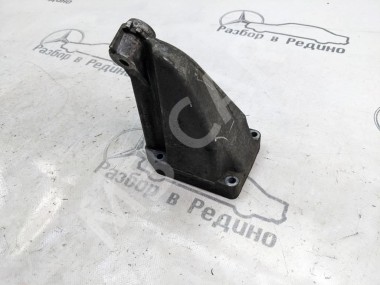 Лапа правая MERCEDES-BENZ E-класс W211/S211 (2002 - 2006) — Разборка Мерседес