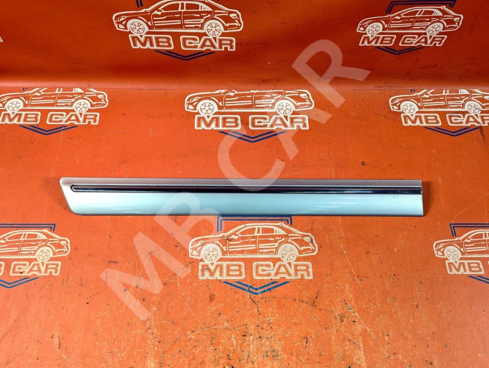Молдинг двери MERCEDES-BENZ E-класс W210/S210 рестайлинг (1999 - 2003) фото 1 — Разборка Мерседес