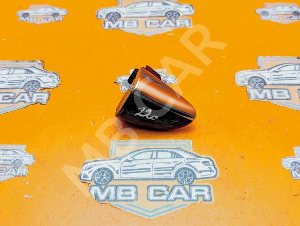 Крышка ручки двери MERCEDES-BENZ S-класс W220 (1998 - 2005) фото 1 &mdash; Разборка Мерседес