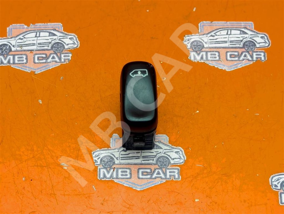 Кнопка MERCEDES-BENZ Vito W638 (1996 - 2003) фото 1 — Разборка Мерседес