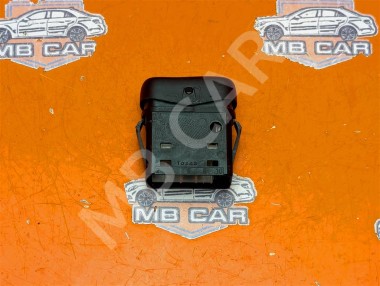 Кнопка MERCEDES-BENZ Vito W638 (1996 - 2003) — Разборка Мерседес