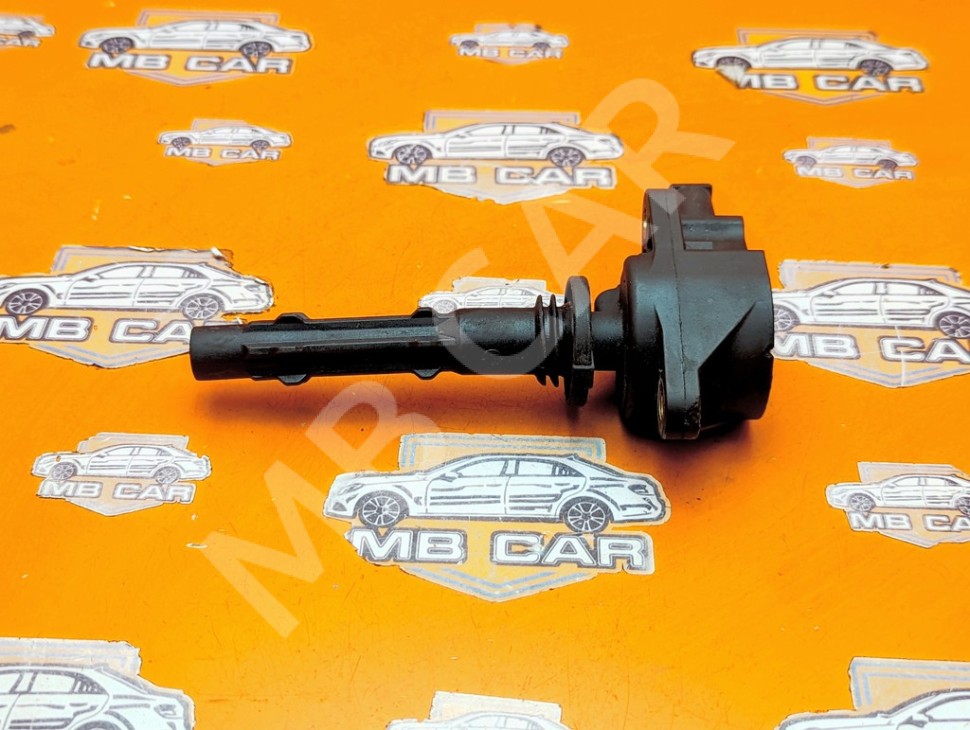 Катушка зажигания MERCEDES-BENZ C-класс W204/S204 (2006 - 2011) фото 1 &mdash; Разборка Мерседес