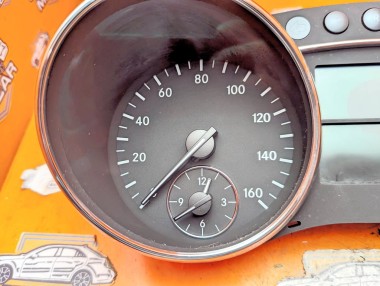 Щиток приборов MERCEDES-BENZ R-класс W251 рестайлинг (2007 - 2010) R 350d 3.0 4MATIC 7G-Tronic (224 л.с.) &mdash; Разборка Мерседес