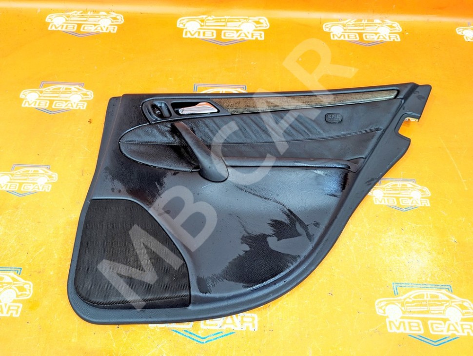 Карта двери задняя правая MERCEDES-BENZ C-класс W203/S203/CL203 рестайлинг (2004 - 2008) фото 1 &mdash; Разборка Мерседес