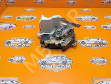 Замок двери задней правой MERCEDES-BENZ W124 W124/S124/C124/A124 (1984 - 1993) — Разборка Мерседес