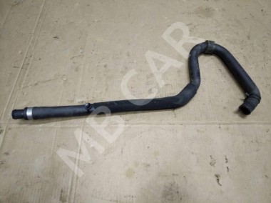 Патрубок ОЖ MERCEDES-BENZ CLA-класс C117/X117 (2013 - 2016) — Разборка Мерседес
