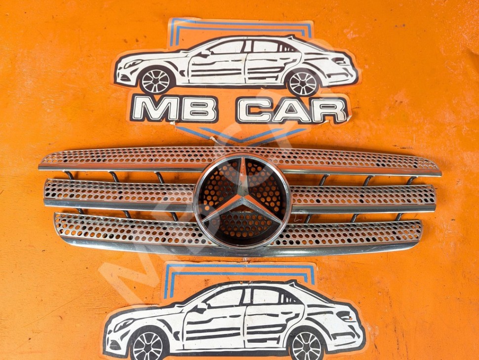 Решетка радиатора MERCEDES-BENZ M-класс W163 (1997 - 2001) фото 1 &mdash; Разборка Мерседес