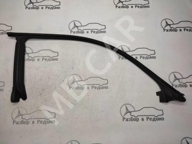 Уплотнитель стекла двери MERCEDES-BENZ CLS-класс C219 (2004 - 2008) — Разборка Мерседес