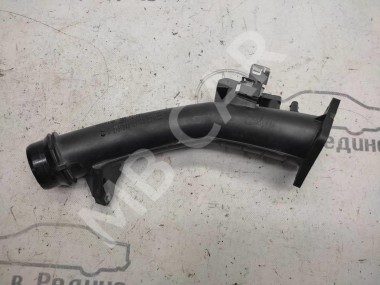 Патрубок воздушный MERCEDES-BENZ B-класс W246 (2011 - 2014) — Разборка Мерседес